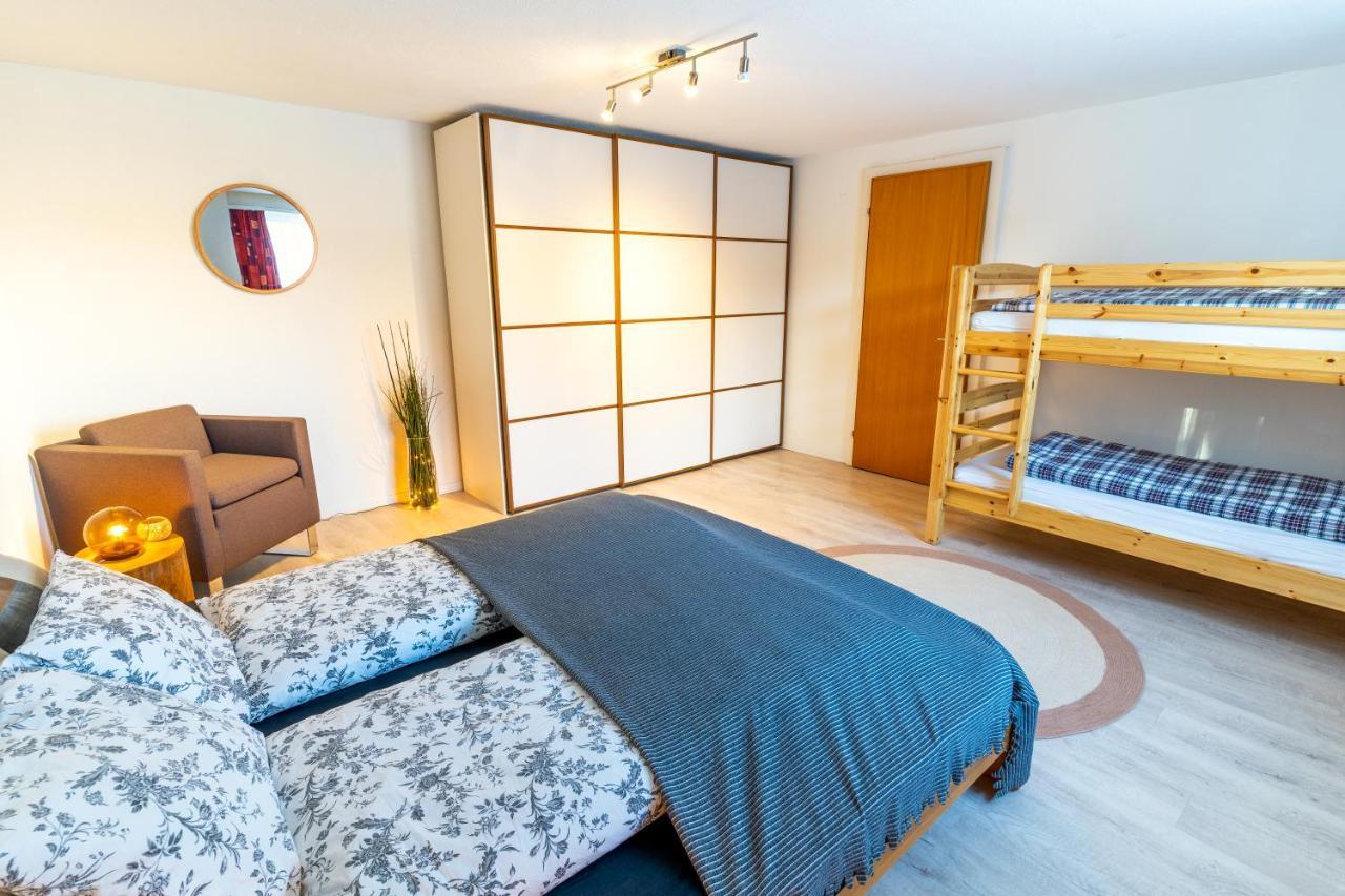 Charmantes Apartment Mit Grossem Garten .Kids4Free. Flims Exteriér fotografie